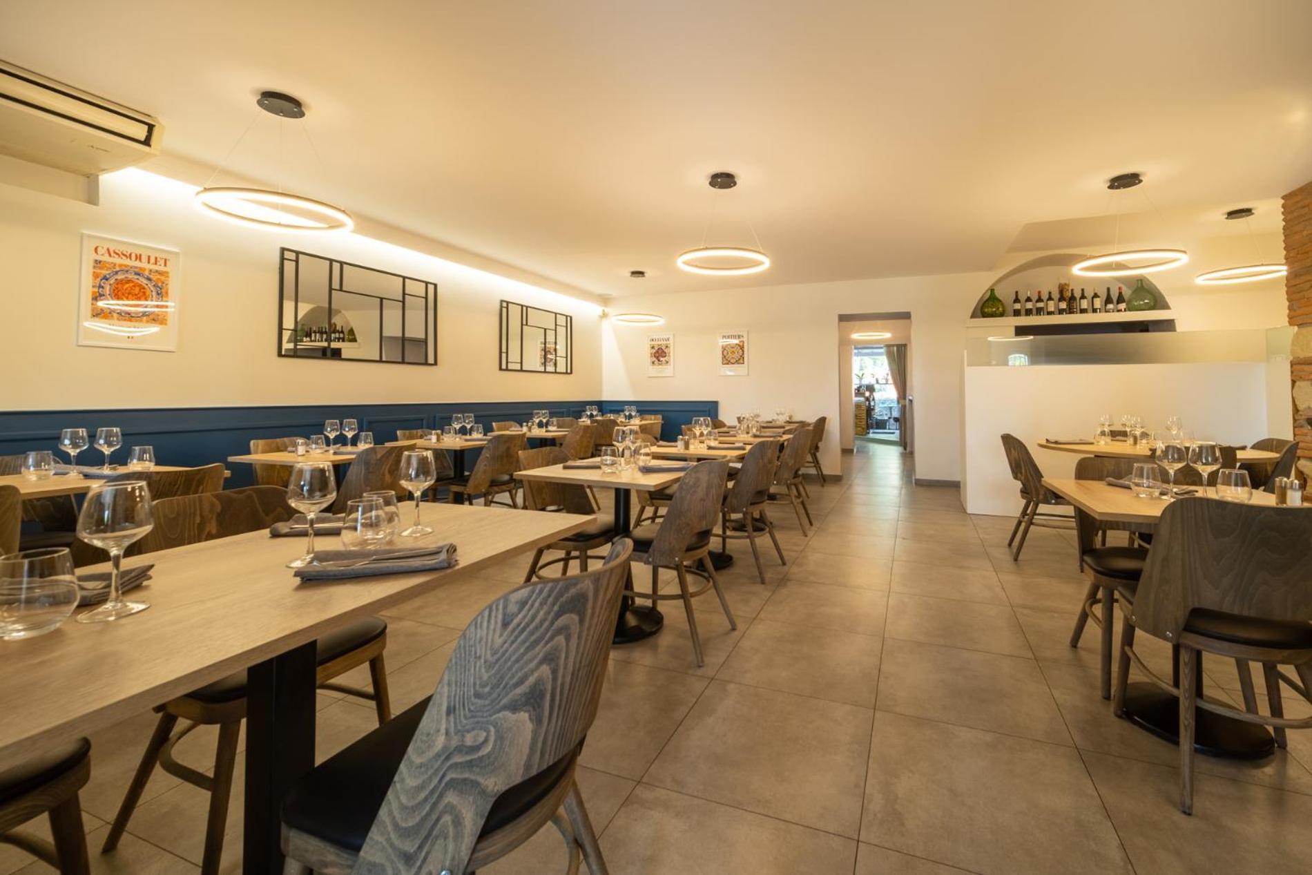 Hotel Restaurant Du Lauragais Logis De France Villefranche-de-Lauragais Eksteriør billede