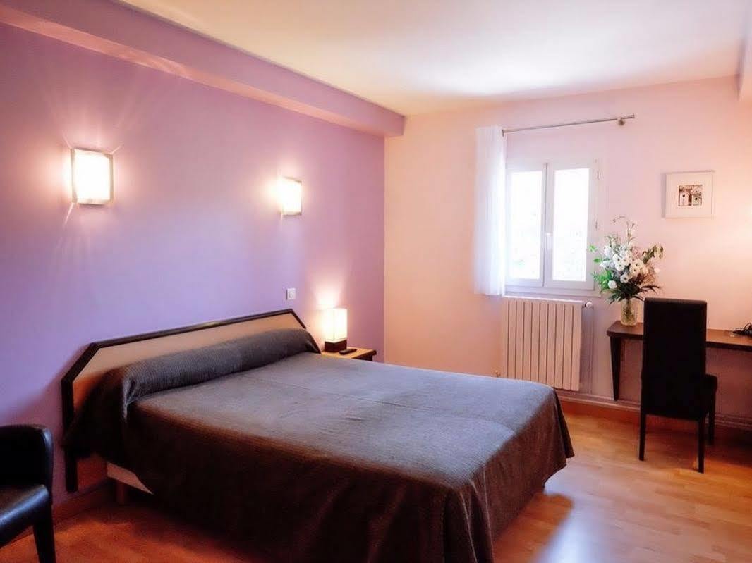 Hotel Restaurant Du Lauragais Logis De France Villefranche-de-Lauragais Eksteriør billede