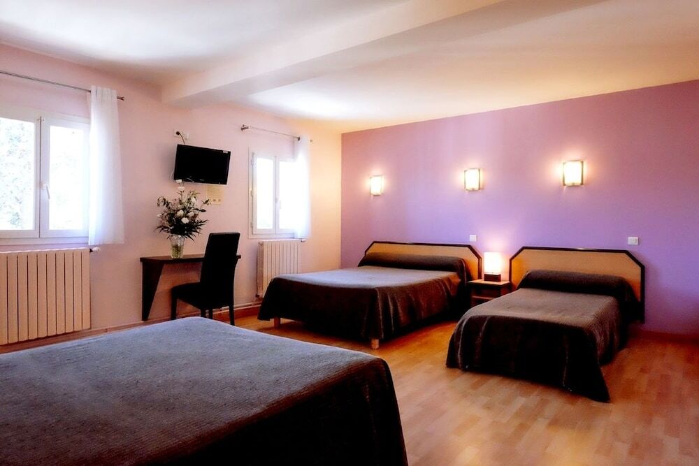 Hotel Restaurant Du Lauragais Logis De France Villefranche-de-Lauragais Eksteriør billede